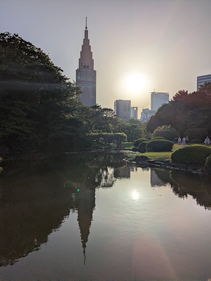 The very pretty Shinjuku Gyoen Park